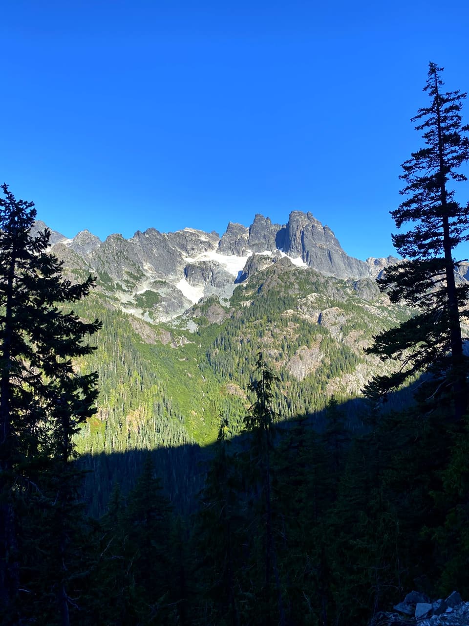 jagged Alpine Lakes peaks, day 121